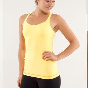 LULULEMON FREE TO BE TANK SIZE 2